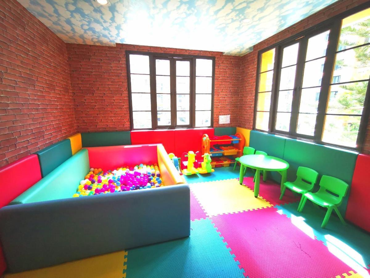 D14 Venetian Condo Resort Pattaya Pool Connected Netflix หาดจอมเทียน ภายนอก รูปภาพ
